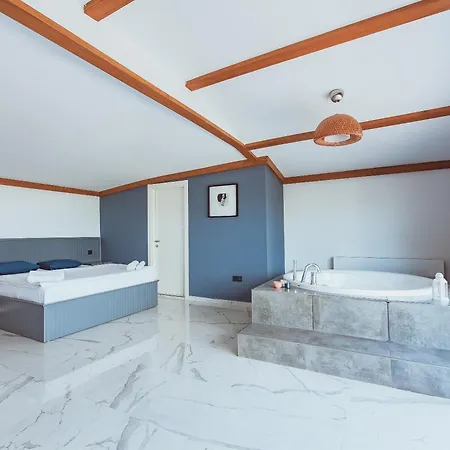 Royal Blue Diamond 7 Villa Ağva